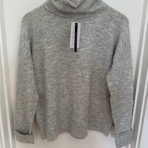 For The Republic Light Gray Turtleneck Sweater